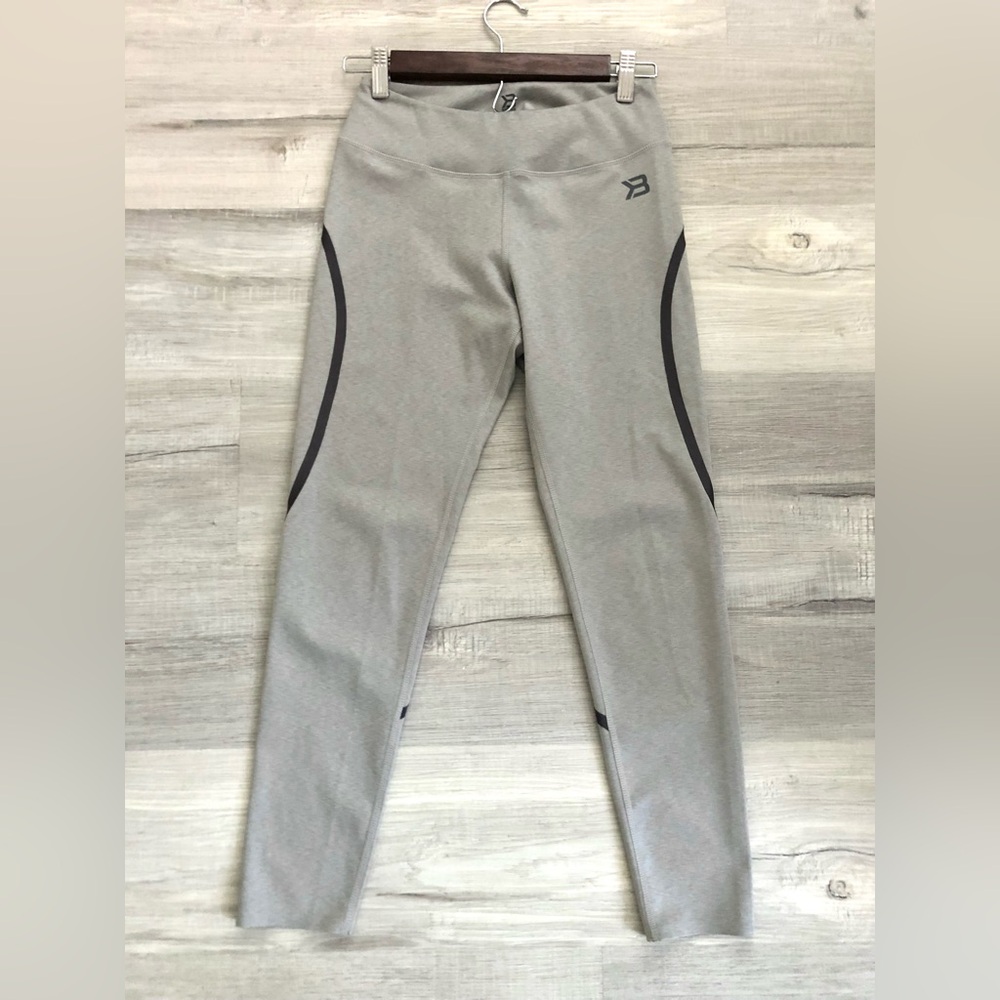 NWOT BETTER BODIES Juniors Gray Leggings